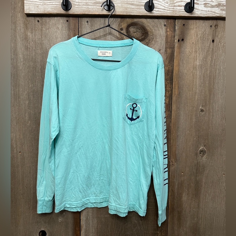 NWOT Ocean Drive Long Sleeve Graphic Tee Bethany Beach Delaware Blue Small